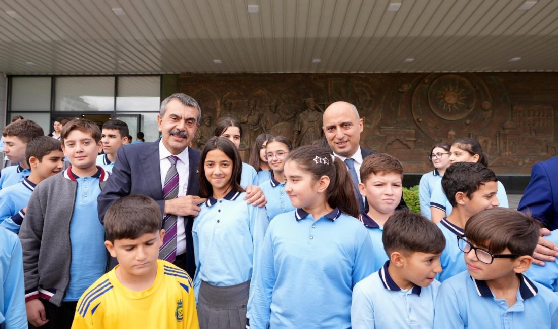 Millî Eğitim Bakanı Yusuf Tekin, Azerbaycan temasları kapsamında Bakü’deki programlarının