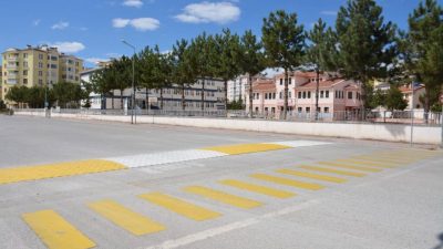 İlçe Trafik Komisyonu kararı gereğince belirlenen noktalarda, Zile Belediyesi Fen