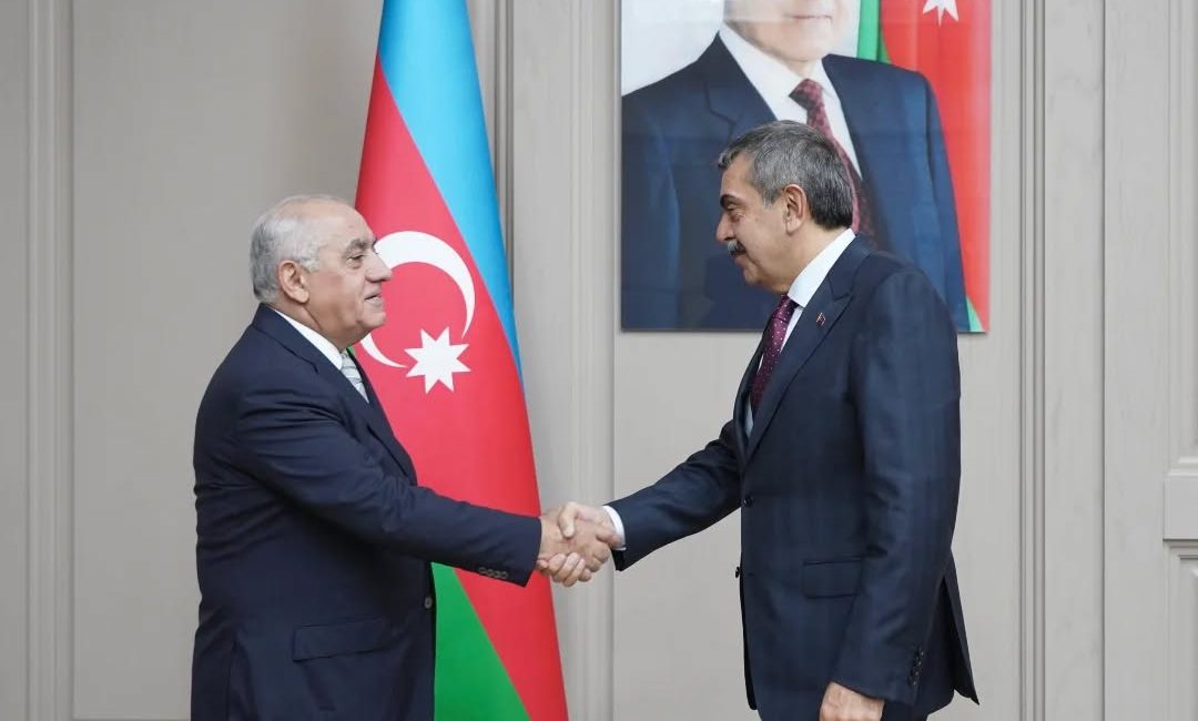 Millî Eğitim Bakanı Yusuf Tekin, Temasları Kapsamında Azerbaycan Cumhuriyeti Başbakanı