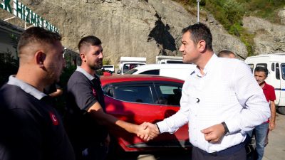 Giresun Belediye Başkanı Fuat Köse, şehrin temizliği için özveriyle çalışan