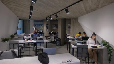 Bolu Belediyesi’nin 5 Gençlik Merkezi’nde hayata geçirilen “Kitap Takas” uygulaması,