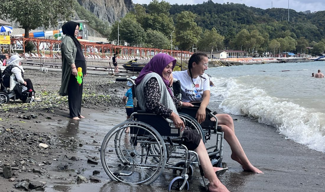 Bolu’dan Karadeniz’in incisi Ereğli’ye giden 60 özel ve engelli birey