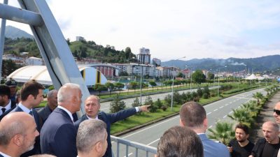 Kültür ve Turizm Bakanı Sayın Mehmet Nuri Ersoy, Arhavi’yi ziyaret