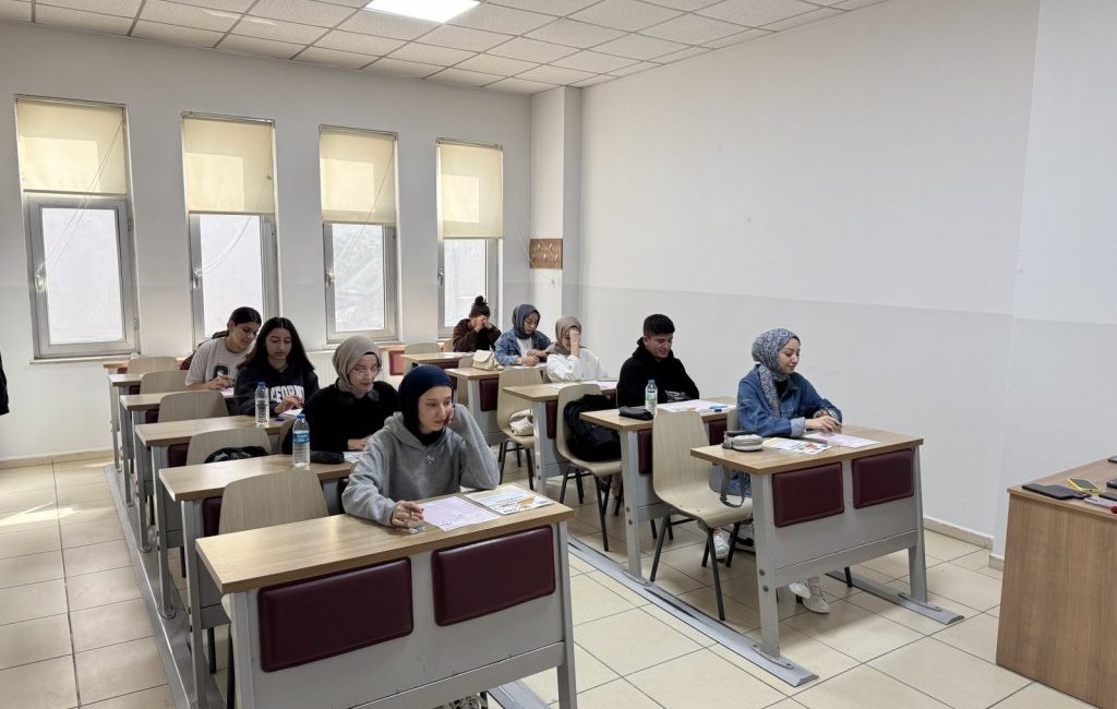 Çorum Belediyesi Gençlik Merkezleri, (YKS) Yükseköğretim Kurumları Sınavı’na hazırlanacak adaylar