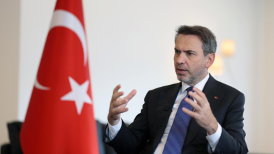 Türkiye ile Çin’in farklı coğrafyalarda iş birliği yapabileceğini de vurgu