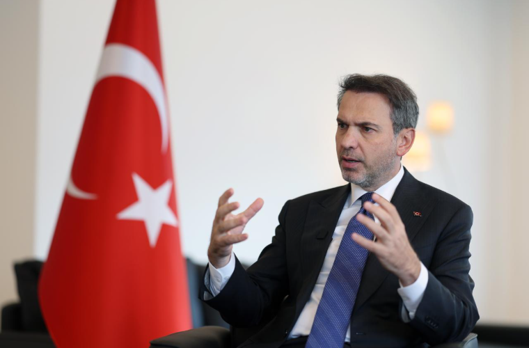 Türkiye ile Çin’in farklı coğrafyalarda iş birliği yapabileceğini de vurgu