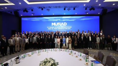 Çalışma ve Sosyal Güvenlik Bakanı Vedat Işıkhan, İstanbul’da gerçekleştirilen MÜSİAD