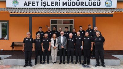 Afet İşleri Müdürlüğü bünyesinde kurulan gönüllü arama-kurtarma ekibi ZONKUT personeline