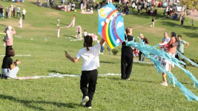 Aile içi ilişkileri güçlendirmeyi ve ailelerin çocuklarıyla birlikte keyifli vakit