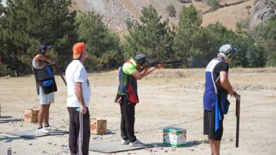 Çorum Belediyesi tarafından düzenlenen  Trap Atışlarında 8 ilden 115 sporcu
