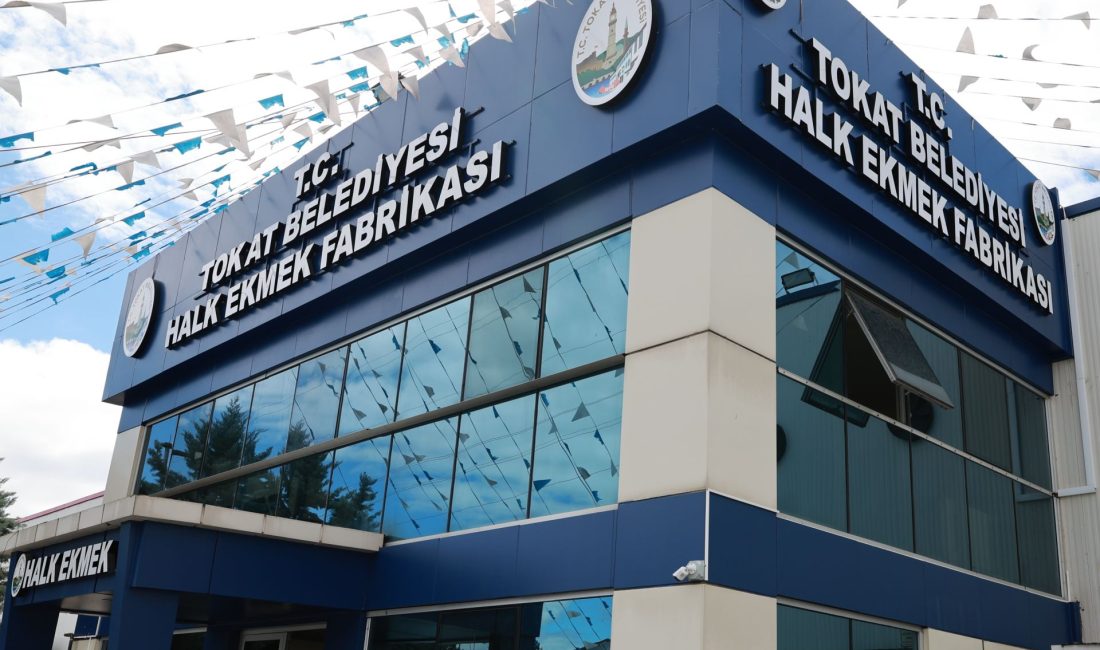 Tokat’ta Halk Ekmek Üretimi Artıyor: Uygun Fiyatlı Ekmek Her Sofraya Ulaşacak Tokat Belediyesi, vatandaşların temel gıda ihtiyacına uygun fiyatla erişimini sağlamak