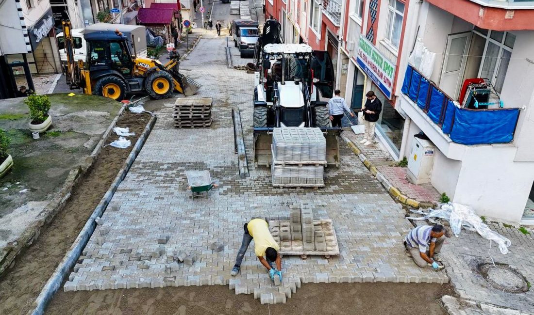 Modern Bir Görünüme Kavuşacak Olan Laçin Sokak’ta Yenileme Çalışmaları Sürüyor Giresun Belediyesi tarafından başlatılan cadde ve sokak yenileme çalışmaları kent