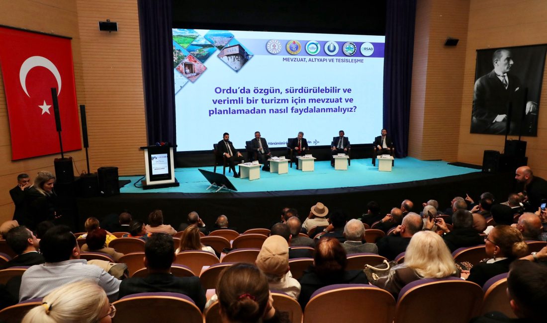 Turizm Çalıştayı’nın Galası Yapıldı İlimizin turizm potansiyelini en üst seviyeye çıkarmak, sürdürülebilir bir gelecek