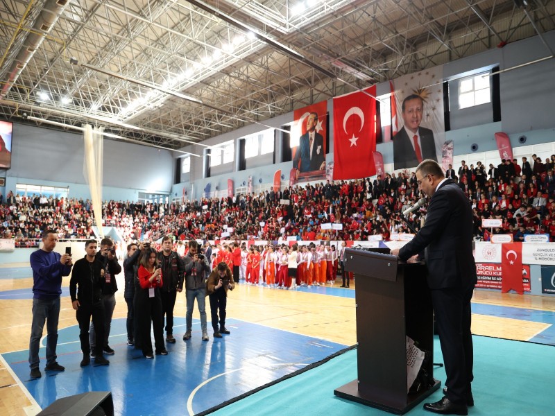 Cumhuriyetimizin 102. Yılı Zonguldak’ta Büyük Bir Coşkuyla Kutlandı! Cumhuriyetimizin 102. kuruluş yıl dönümü kutlamaları; il protokolü, siyasi parti