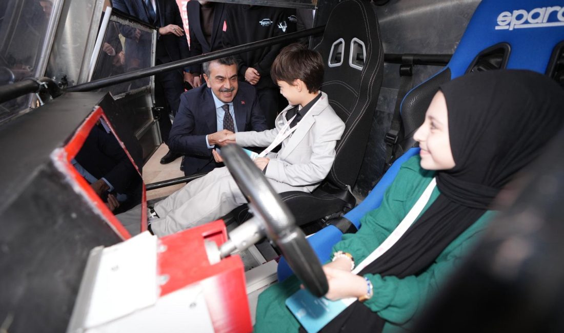 Millî Eğitim Bakanı Yusuf Tekin, Büyük Çamlıca Camisi 1071 Kongre