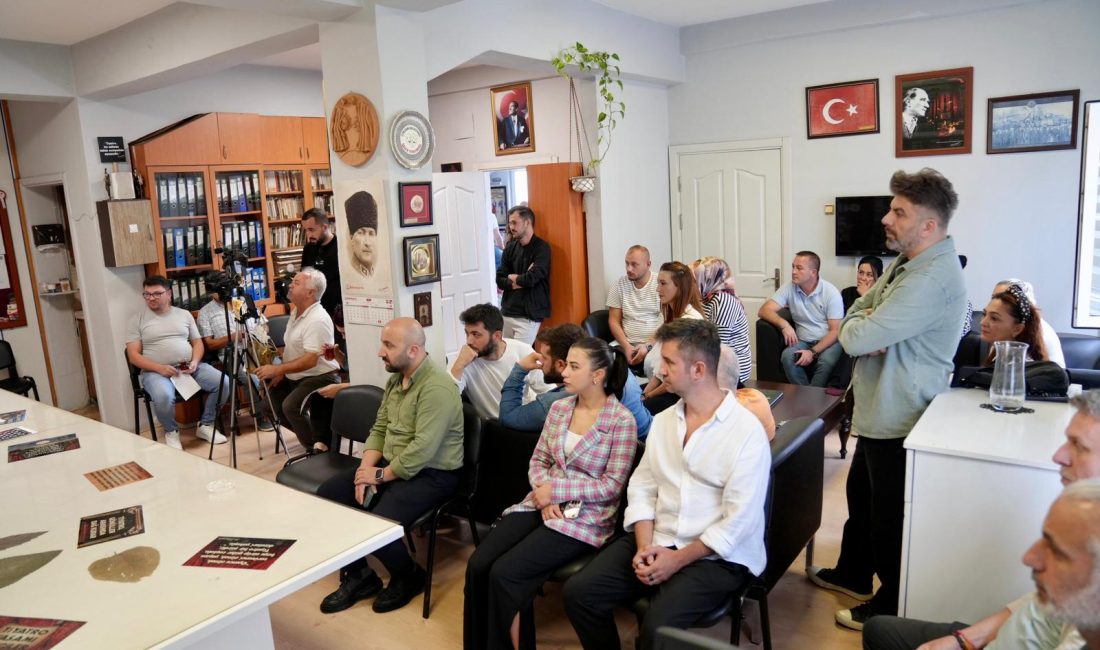 Giresun Belediyesi Şehir Tiyatrosu, 2025-2026 tiyatro sezonunu düzenlenen bir basın