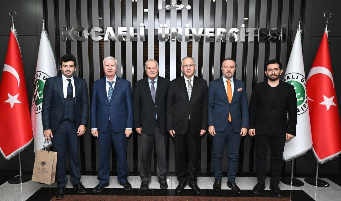 Cumhurbaşkanlığı eski Genel Sekreteri Prof. Dr. Mustafa İsen, Rektörümüz Prof.