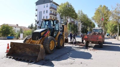 Zile Belediyesi Fen İşleri Müdürlüğü Su Şebeke Şefliği ekipleri, ilçemiz
