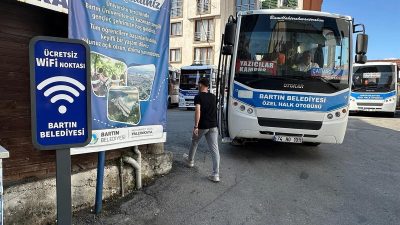 Bartın Belediyesi, kent genelinde vatandaşların internet erişimini kolaylaştırmak amacıyla ücretsiz