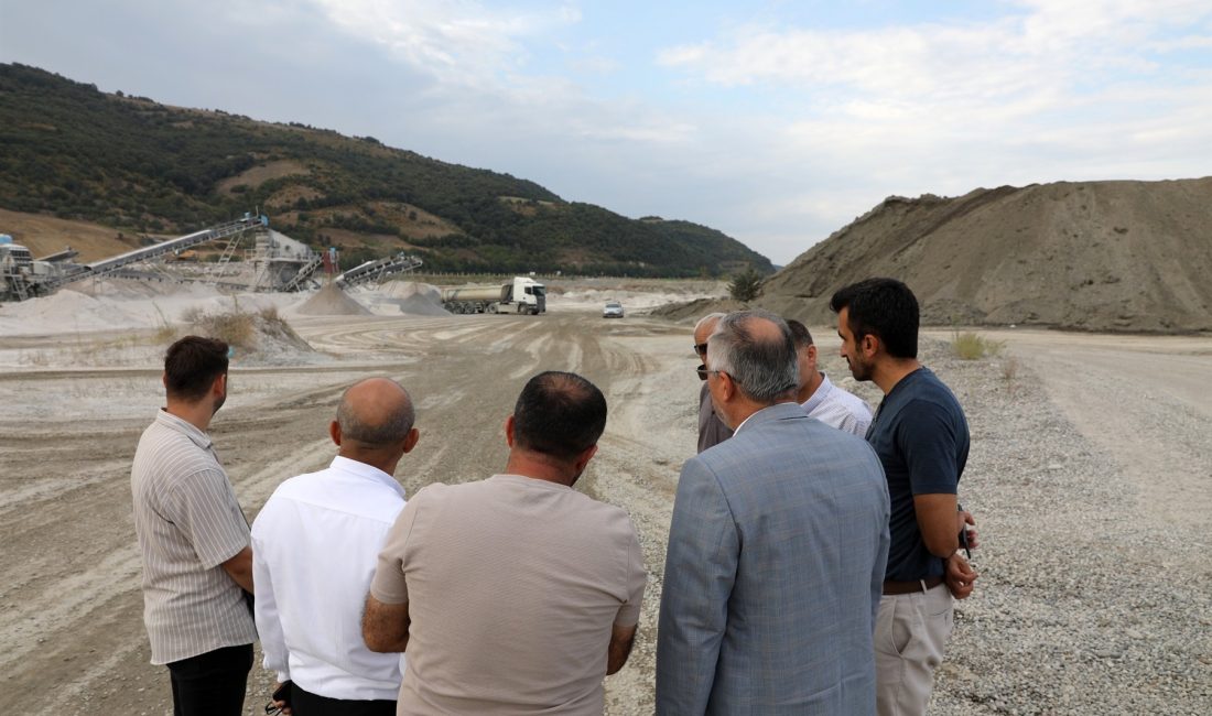 Bafra Belediyesi, kırsalda ulaşım sorunlarını kalıcı çözümlerle ortadan kaldırıyor. Türkiye’nin