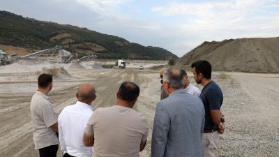 Bafra Belediyesi, kırsalda ulaşım sorunlarını kalıcı çözümlerle ortadan kaldırıyor. Türkiye’nin