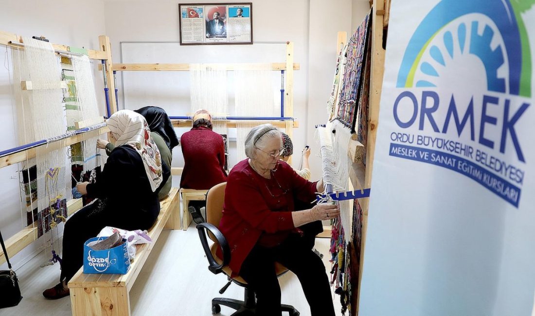 Ordu Büyükşehir Belediyesi Meslek ve Sanat Eğitimi Kursları (ORMEK) açıldığı