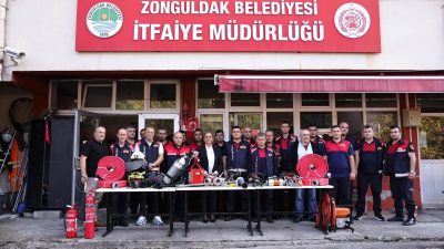 İtfaiye Haftası kapsamında Zonguldak Belediyesi Başkan Yardımcısı Hatice Alın ve