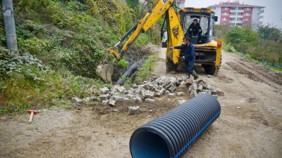 Giresun Belediyesi saha ekipleri tarafından şehir genelinde çok yönlü olarak