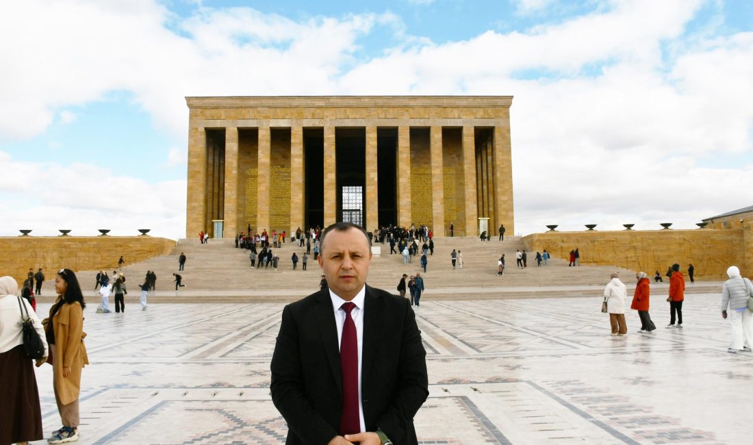 Sevindi: ‘Ölüm bedenler içindir, fikirler sonsuza dek yaşar’ Amasya Belediye Başkanı Av. Turgay Sevindi, “Türkiye Cumhuriyeti’nin kurucusu, Gazi