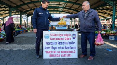 Kastamonu’nun Taşköprü Belediyesi, ilçe genelinde kurulan halk pazarlarında alışveriş güvenliğini