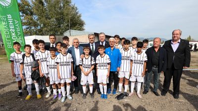 Büyükşehir Belediye Başkanı Yusuf Alemdar, Pamukova Mekece’ye seçim döneminde verdiği