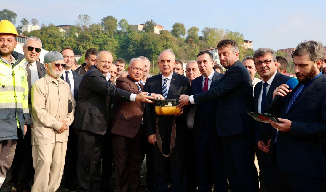 Vali Erol, Ünye Yatılı Hafızlık Kur’an Kursunun Temel Atma Törenine Katıldı Vali Muammer Erol, Ünye Müftülüğü ve Türkiye Diyanet Vakfı Ünye