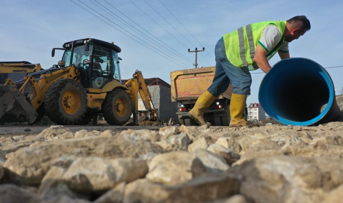 Altınordu’da Alt Yapıya Neşter Ordu Büyükşehir Belediyesi, özellikle yağışlı havalarda yaşanan su baskınlarını önlemek
