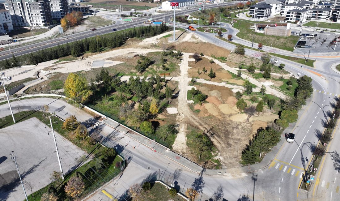 Yeni Parka Kaykay Pisti Geliyor! Bolu Belediye Başkanı Tanju Özcan, Kılıçarslan Mahallesi’nde yapımına başlanan 30