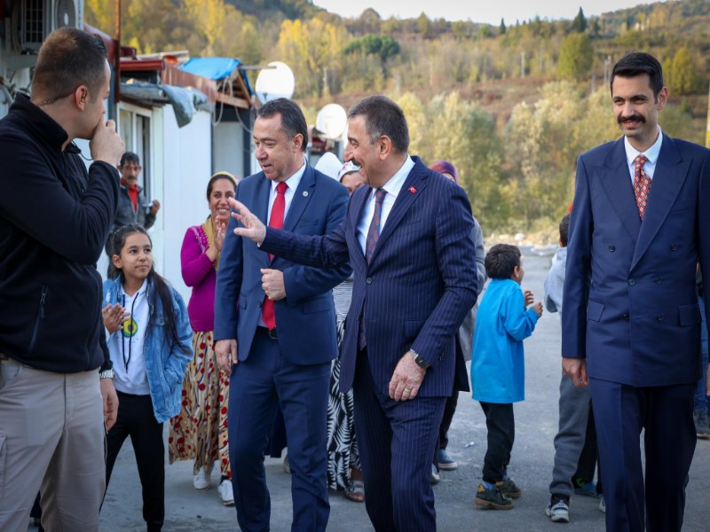 Vali Osman Hacıbektaşoğlu, İçişleri Bakanlığı tarafından selzede vatandaşlarımız için tahsis