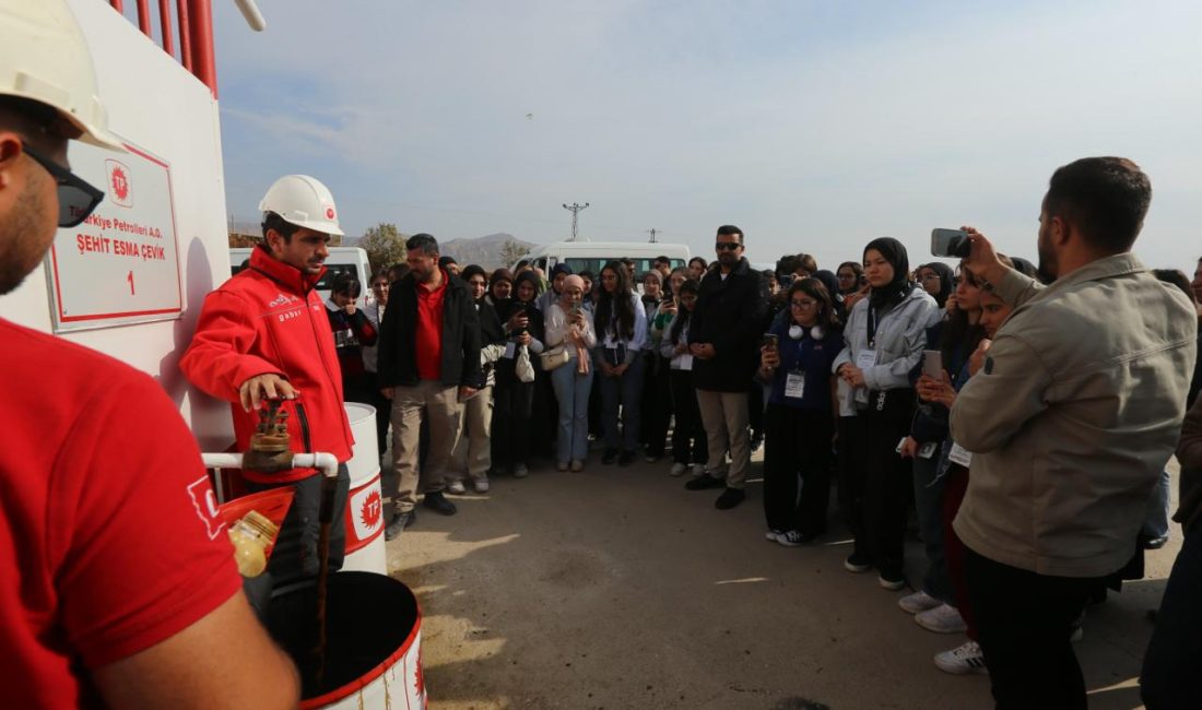Gabar Türkiye’nin Dört Bir Yanından Gelen Öğrencileri Ağırladı Enerji ve Tabii Kaynaklar Bakanlığı, “Maziden Atiye” Programı kapsamında Türkiye’nin