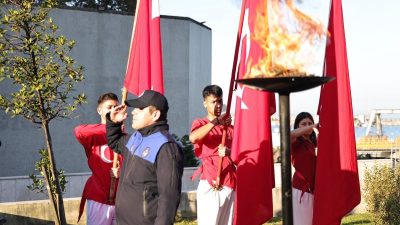 Cumhuriyetimizin kurucusu, Ulu Önder Gazi Mustafa Kemal Atatürk’ü, ebediyete irtihalinin