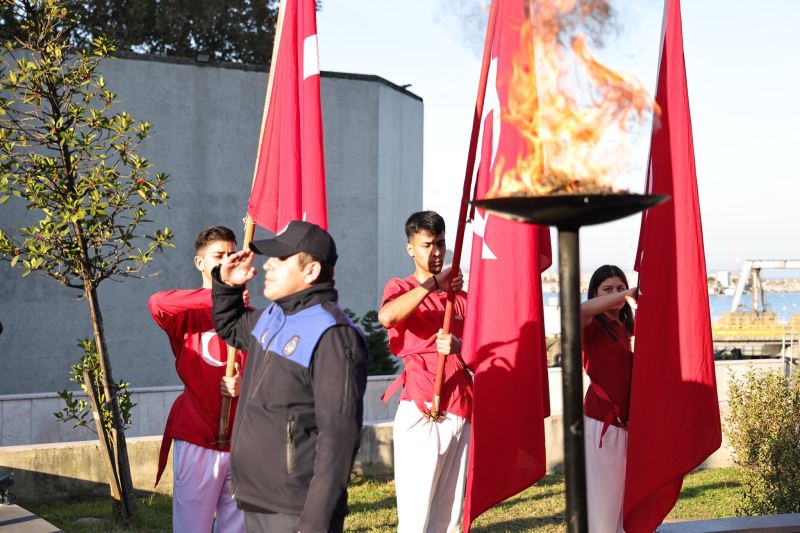 Sonsuz Minnet ve Özlemle Atamızı Andık Cumhuriyetimizin kurucusu, Ulu Önder Gazi Mustafa Kemal Atatürk’ü, ebediyete irtihalinin