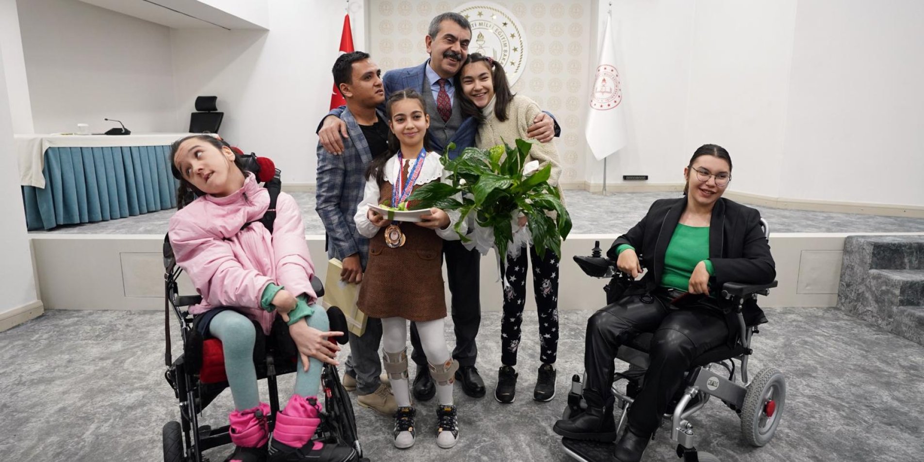 Millî Eğitim Bakanı Yusuf Tekin, “Engelli vatandaşlarımıza ve özel eğitime