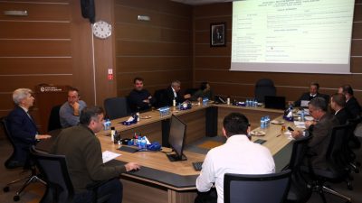 Kocaeli Büyükşehir Belediyesi Encümen toplantısında, yaklaşan yılbaşı etkinlikleri için işletmelerin