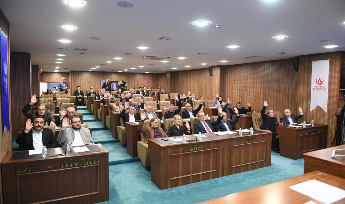 Başkan Tepe’den Müjde Üstüne Müjde Altınordu Belediye Başkanı Ulaş Tepe, Aralık Ayı Olağan Meclis Toplantısı’nda