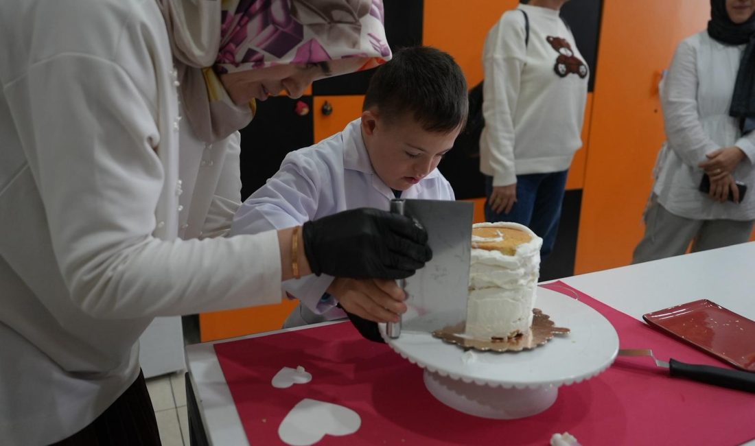 Düzce’de bir ilkokulda eğitim gören özel gereksinimli öğrenciler, Düzce Belediyesi