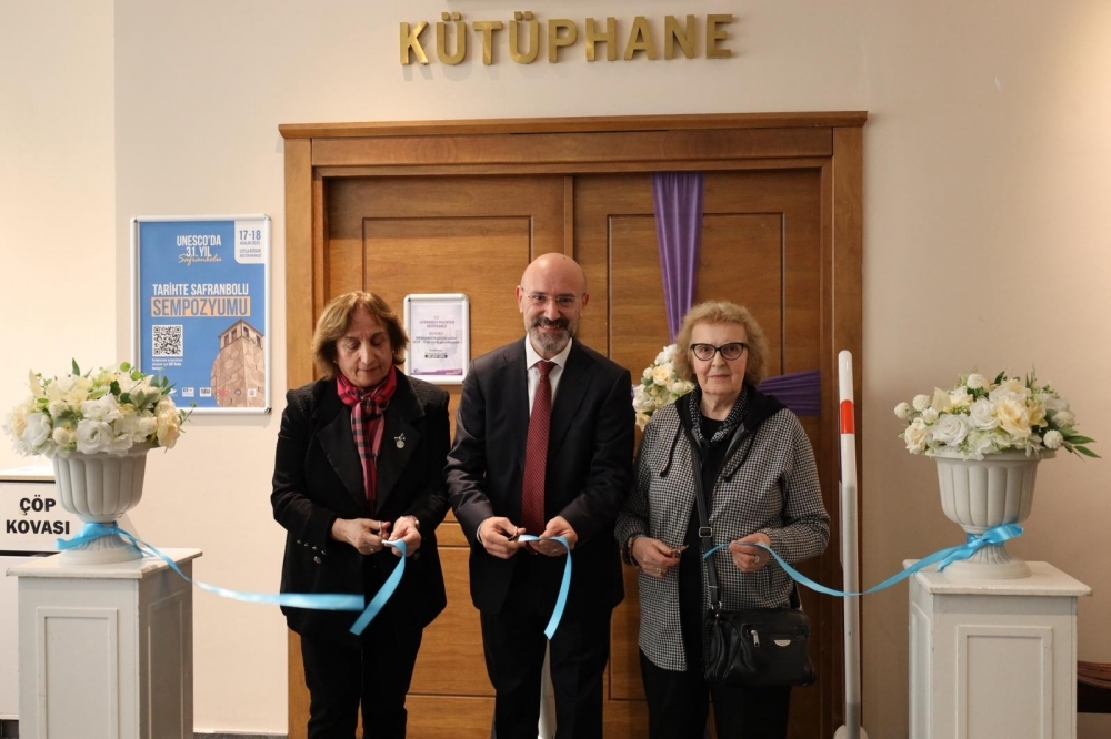 Safranbolulu diplomat, avukat ve yazar merhum Hulusi Yazıcıoğlu’nun eserleri ile