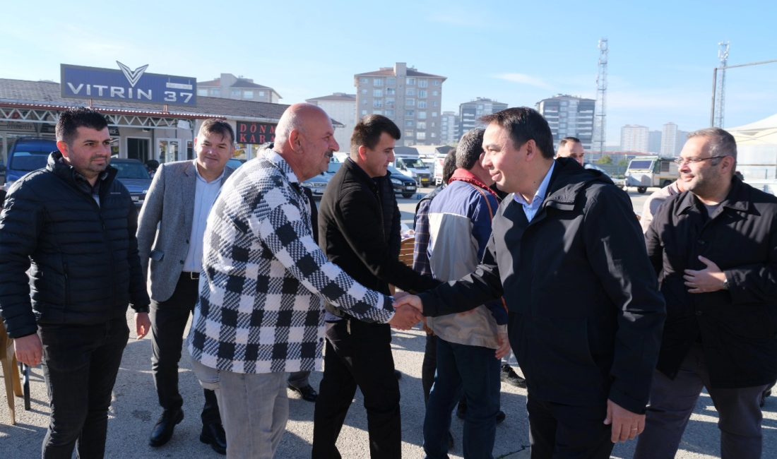 Kastamonu Belediye Başkanı Hasan Baltacı, Kuzeykent Galericiler Sitesi’ni ziyaret ederek