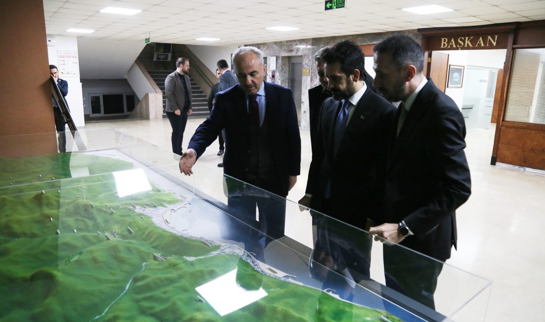 “Yaşayan Miras Şöleni” açılış törenine katılmak üzere Rize’ye gelen Kültür