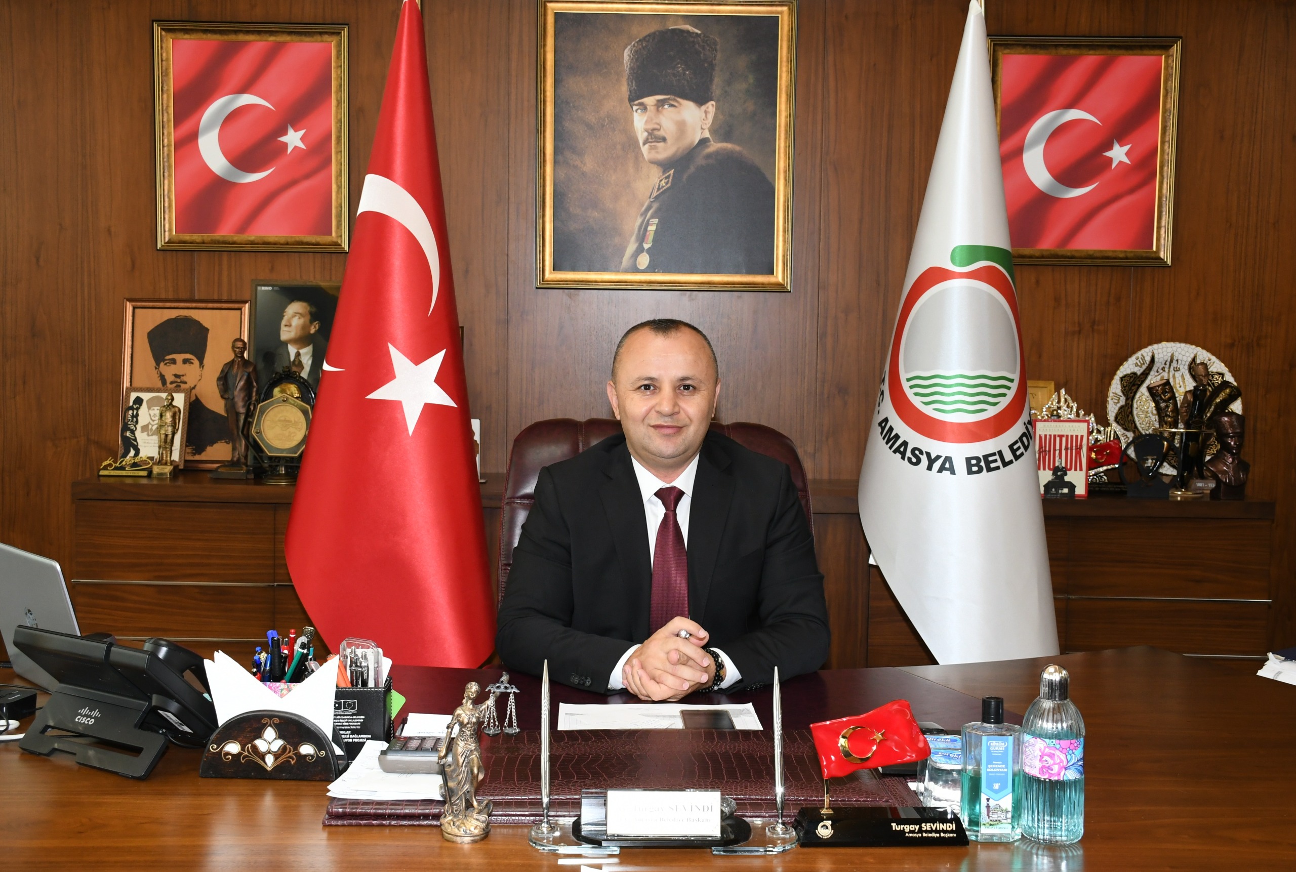 SEVİNDİ: ‘Ülkemizdeki tüm kadınların, Kadın Hakları Günü’nü yürekten kutluyorum’ Amasya Belediye Başkanı Av. Turgay Sevindi, 5 Aralık Dünya Kadın