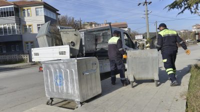 Kastamonu Belediyesi Temizlik İşleri Müdürlüğü, kent merkezindeki 20 mahallede bulunan