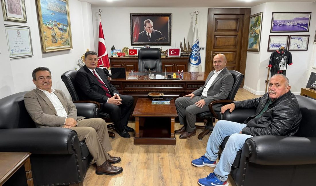 Bartın Belediye Başkanı Muhammet Rıza Yalçınkaya, Amasra Belediye Başkanı Recai