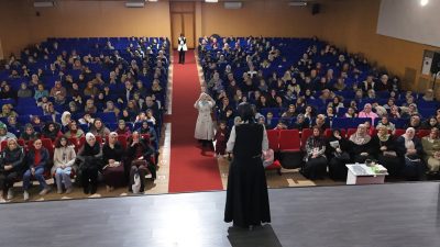 Bafra Belediyesi 2025 Aile Yılı kapsamında Merve Gülcemal ile söyleşi