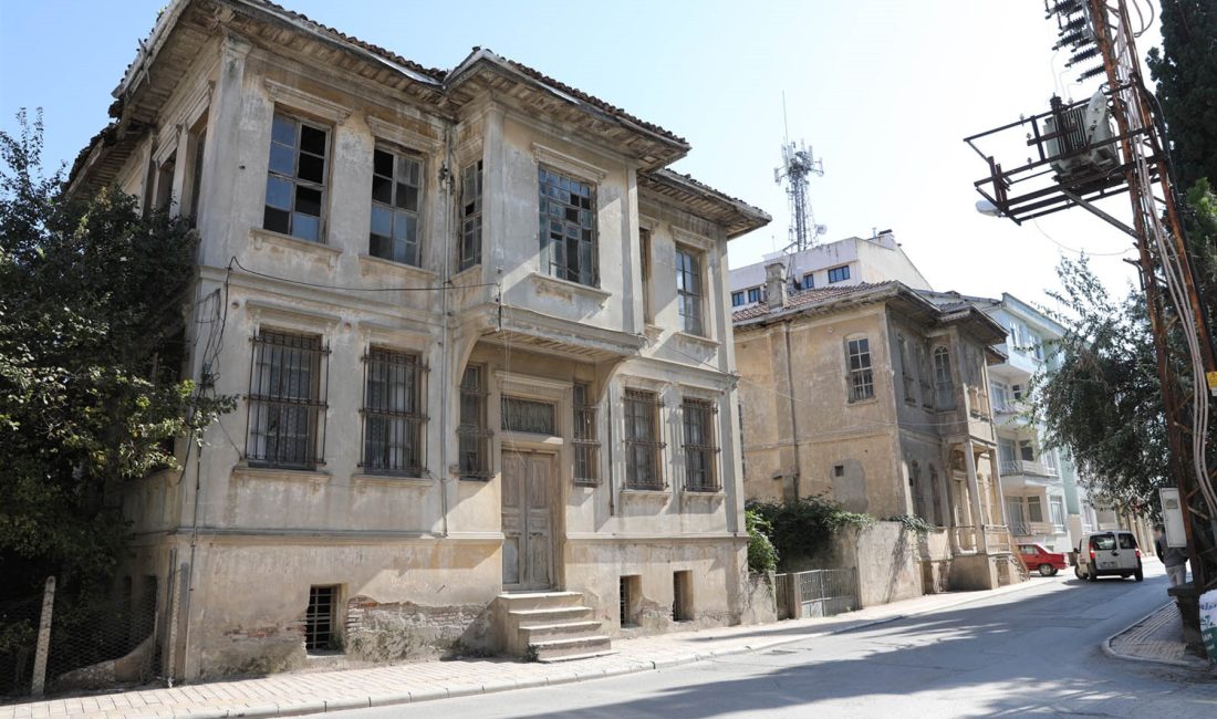 Bafra’da Tarihi Yapılar Yeniden Hayat Buluyor.kent Kimliği Güçleniyor Bafra Belediye Başkanı Hamit Kılıç, Samsun Valiliği ile Bafra Belediyesi